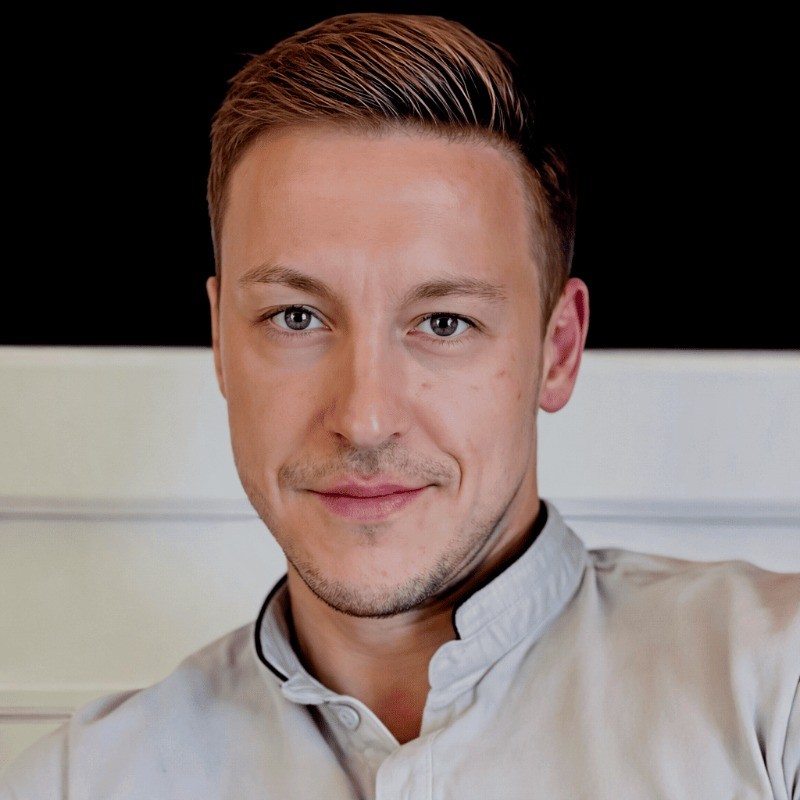 Alex Viktorov